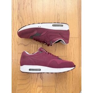 2011 Nike Air Max 1 Team Red Burgundy Maroon Suede Canvas Men's Size 13 AM1